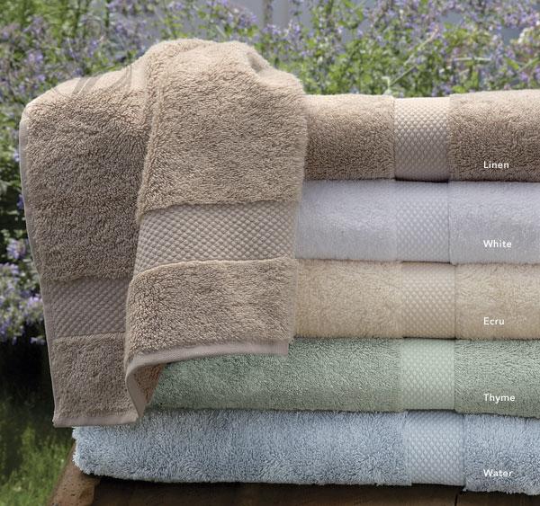 Bamboo - Set of 12 Guest Towels