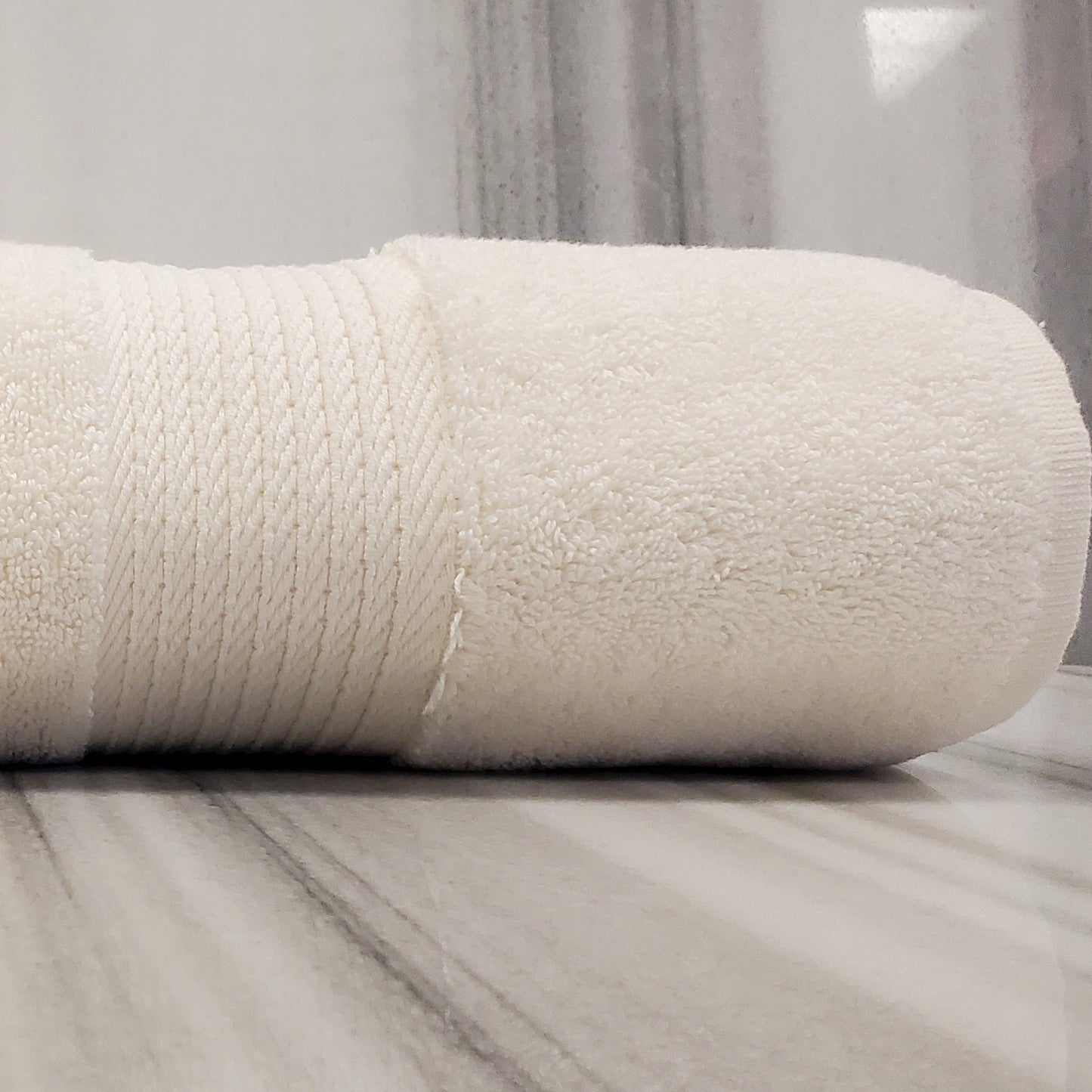 Talesma Classic Bath Sheet- Ivory