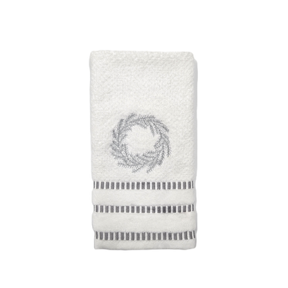 Wreath Christmas/Holiday - Set of Hand/Guest Towels
